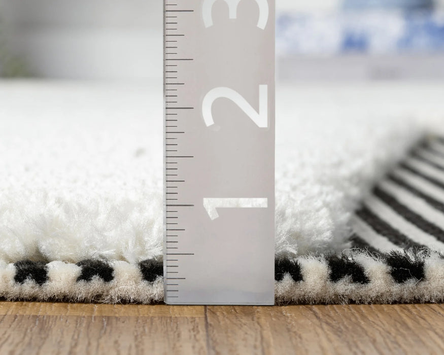 NAVAJO - Tapis 5 x 8 géométrique texturé