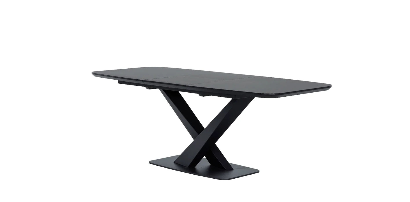 NOVA - Table à manger extensible 83" noir moderne