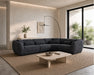 Sectionnel modulaire BALIN 6 places en tissu polyester noir, dans un salon contemporain