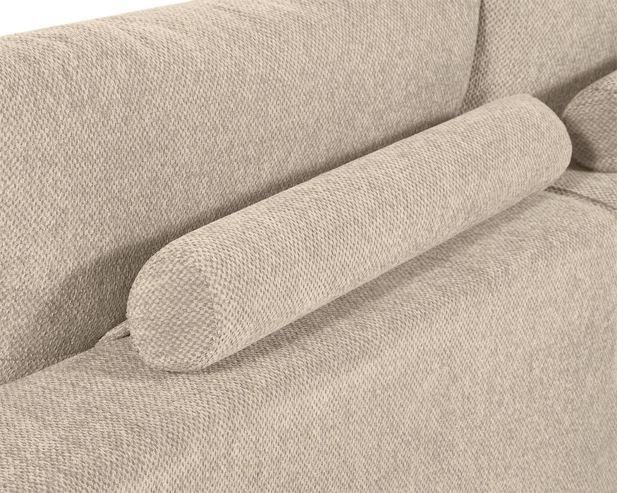 Détail de l'arrière du divan sectionnel Olivia beige sable