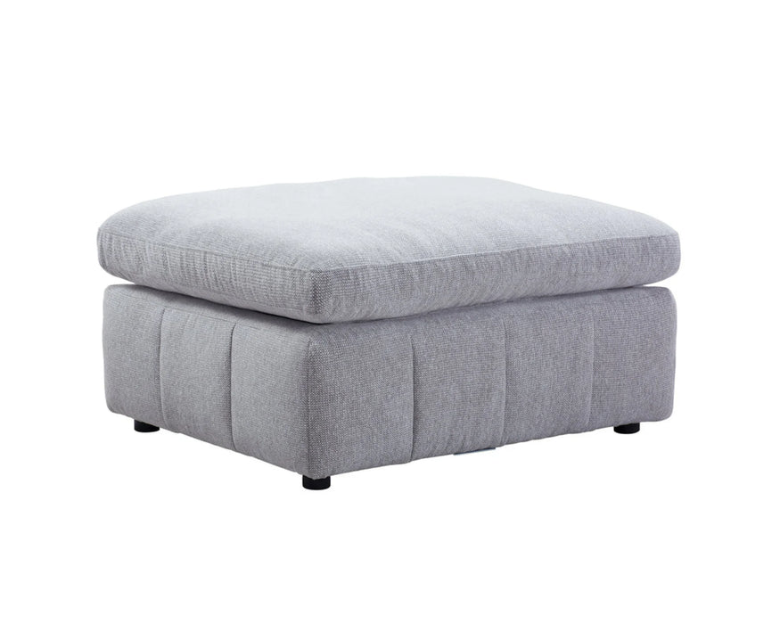 Ottoman ENZO gris clair vue trois quarts, design contemporain compact